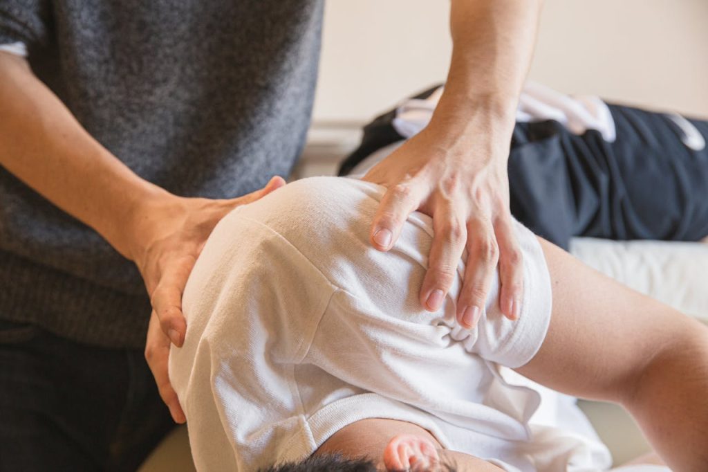 Fisioterapista per massaggi decontratturanti a Roma Prati